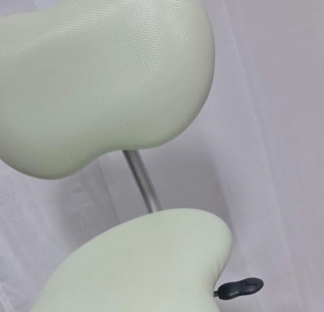 ITOKI イトーキ タシット KLC-012 椅子