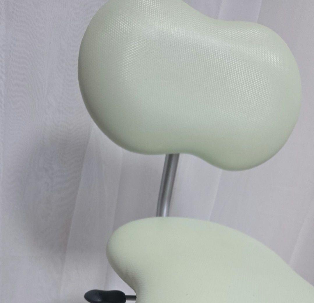 ITOKI イトーキ タシット KLC-012 椅子