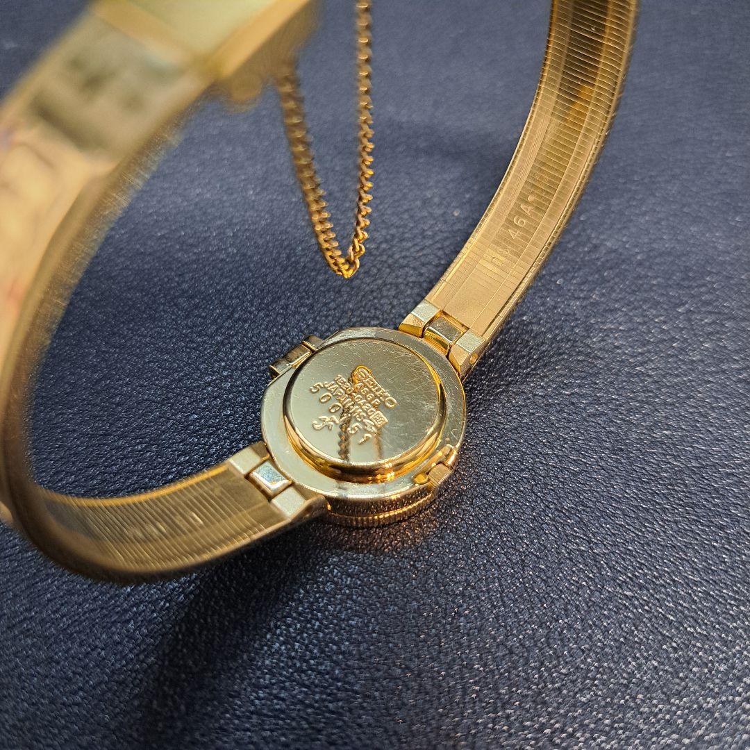 SEIKO　セイコー　黄金のネフェルティティ　ゴールド　時計　極美品　レディース