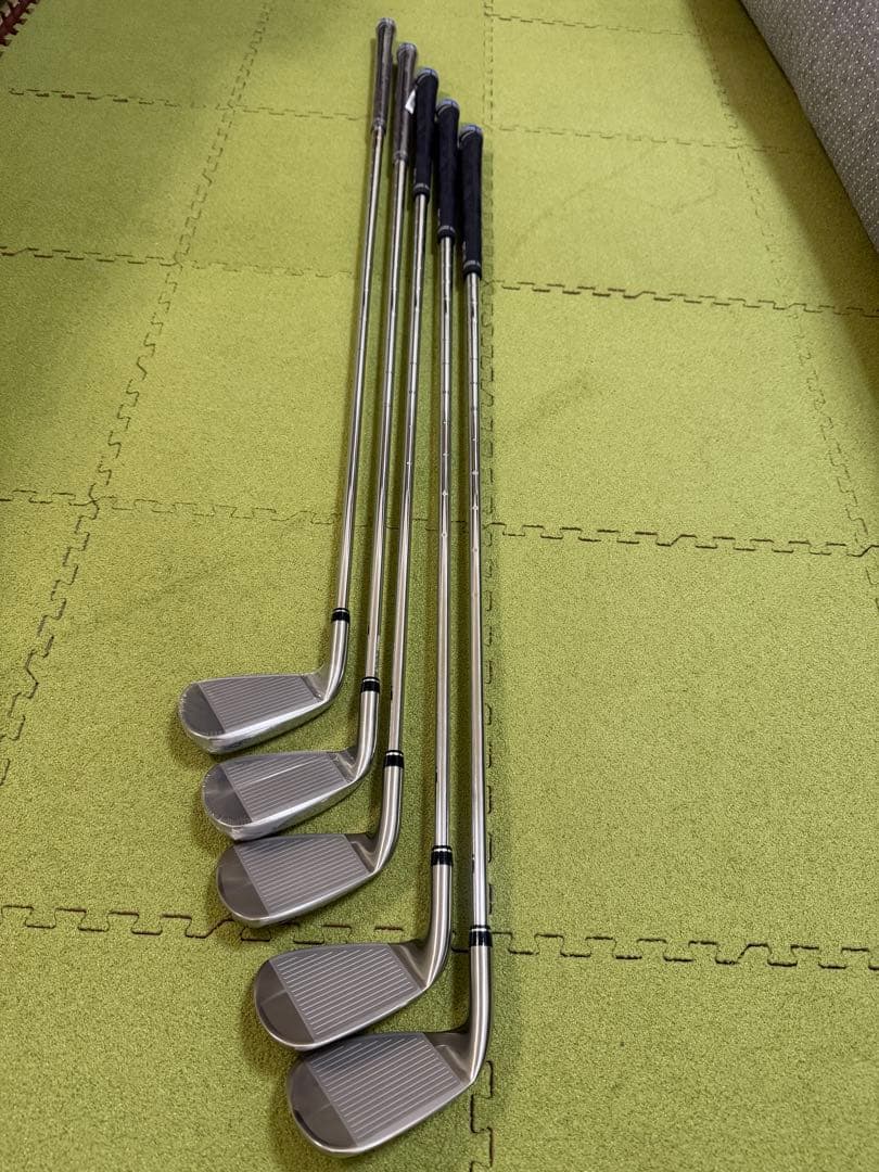 ゼクシオ12アイアンセット スチールRシャフト