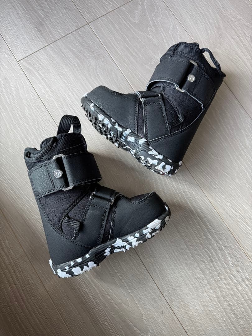 BURTON キッズ用スノーボードブーツ