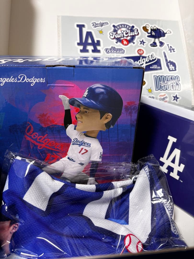 ドジャース　ファンクラブグッズ