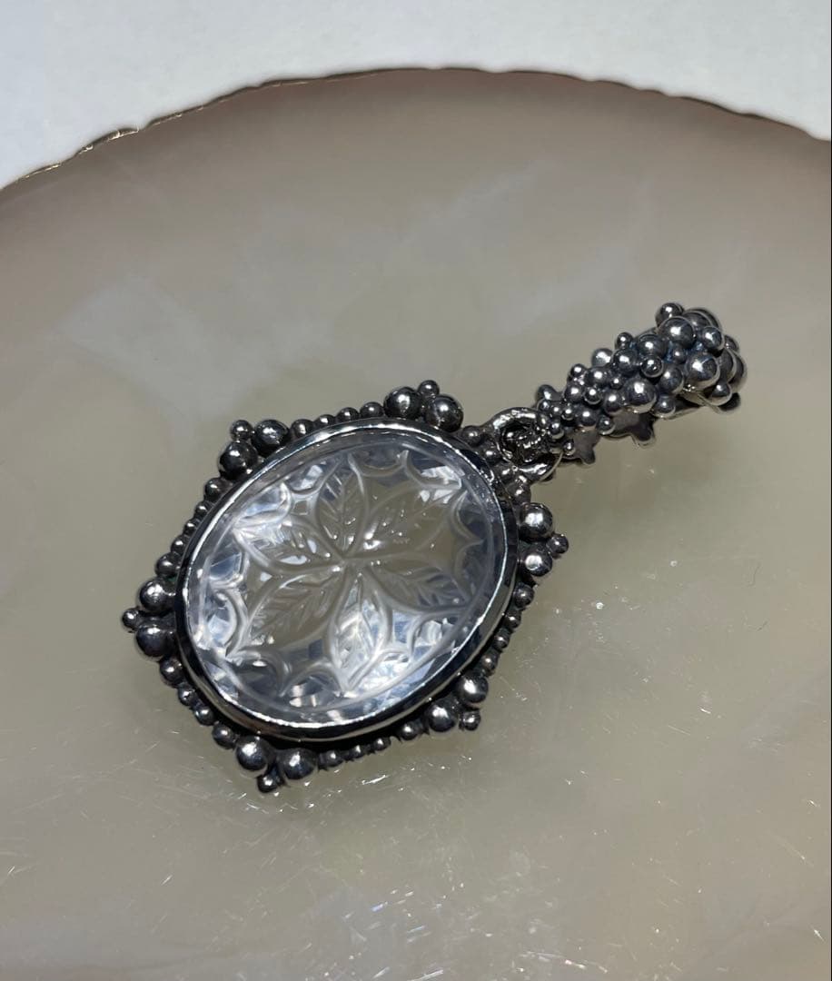 Stephen Dweck クリスタルペンダントトップ