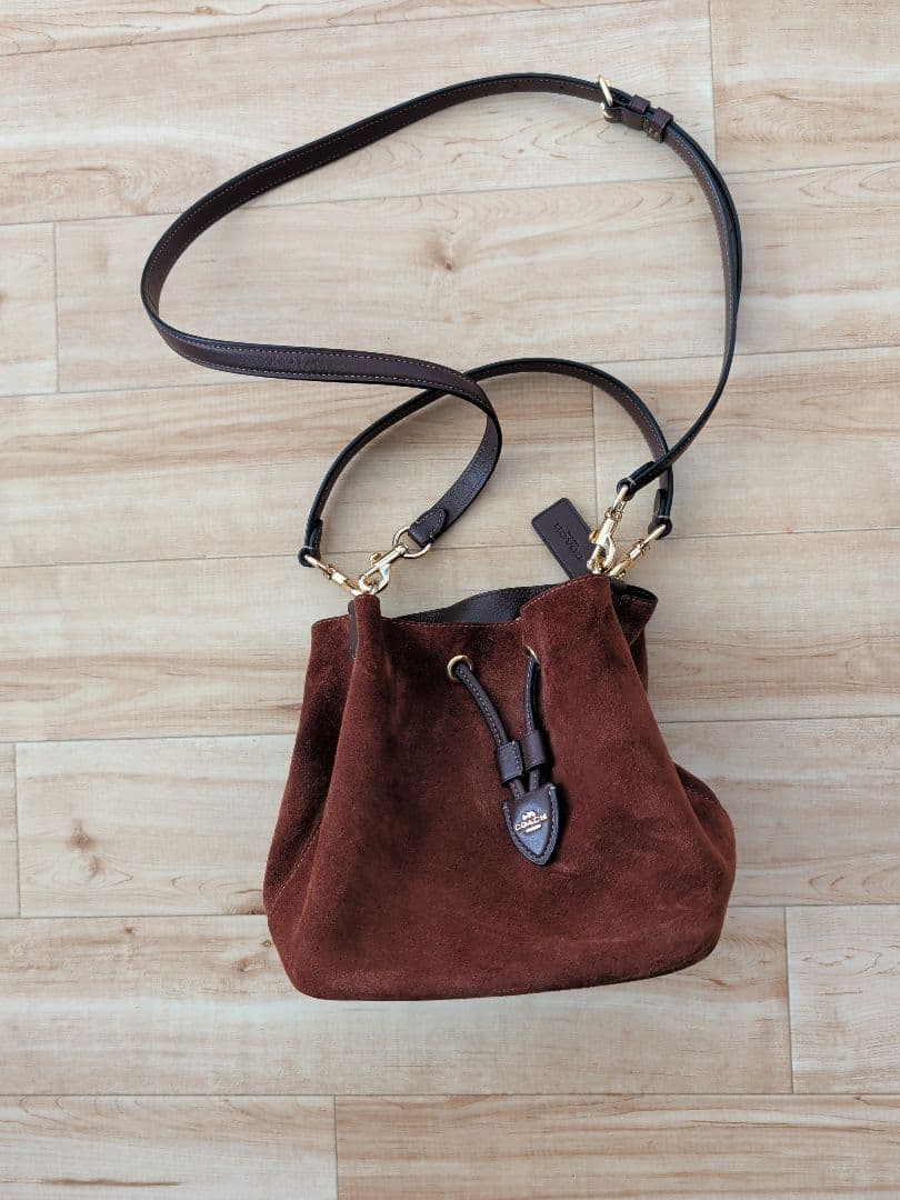 COACH ブラウン スエード バケツ型ショルダーバッグ