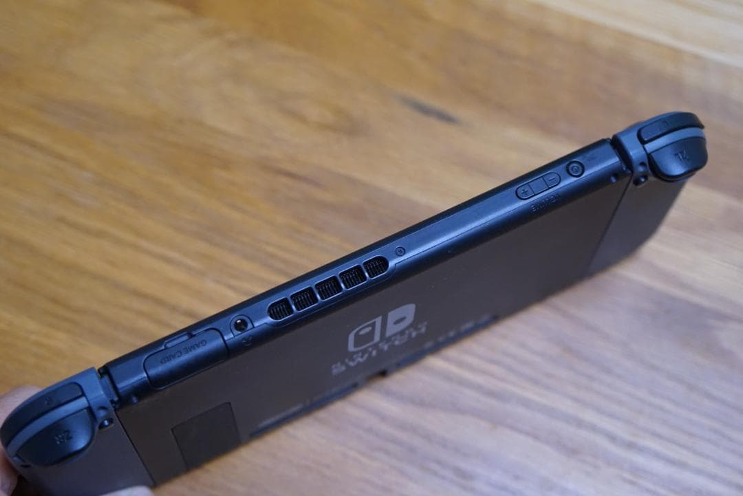 美品・使用頻度少　Nintendo Switch 本体（グレー）＆付属品セット