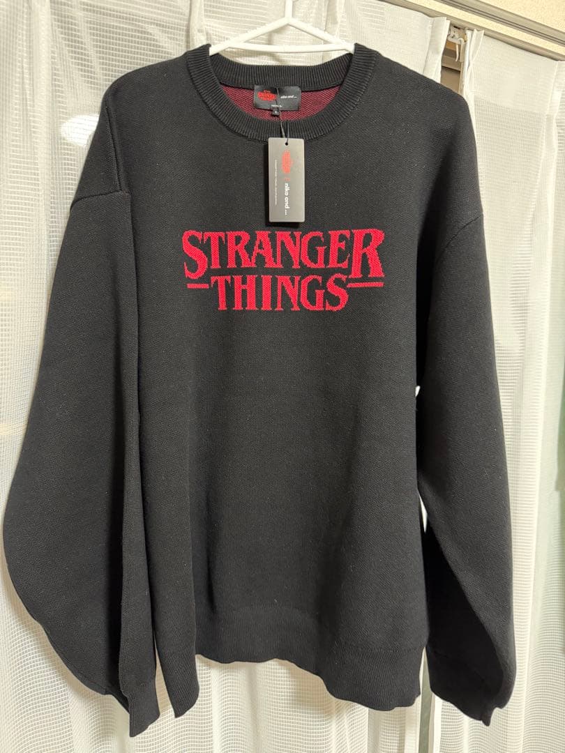 ニコアンド STRANGER THINGS コラボジャカードニットプルオーバー