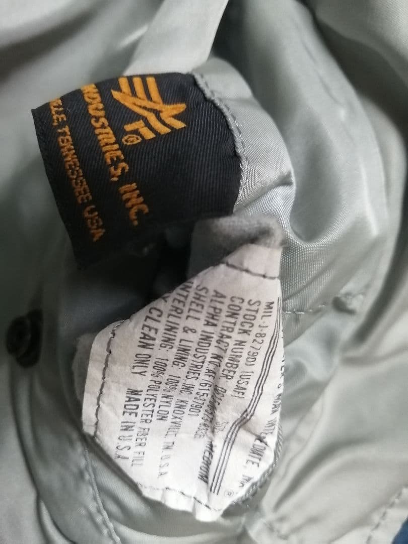 ALPHA MA-1 シルバー　MADE IN USA製　美品