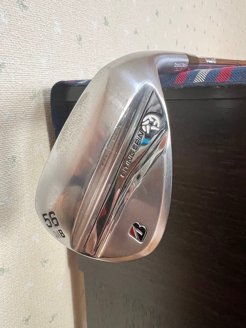 ブリヂストン　バイティングスピン　50°、56° シャフトDG s200