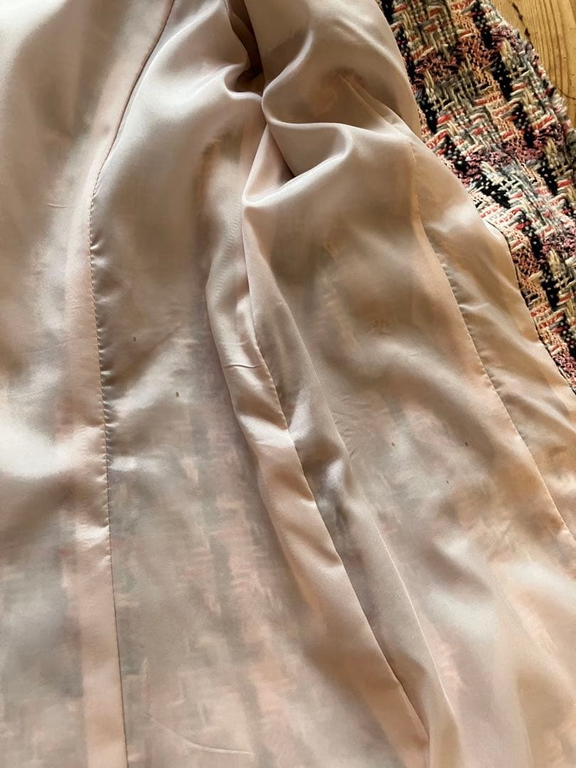 ピンク黒白グレーツィードチェスターコート