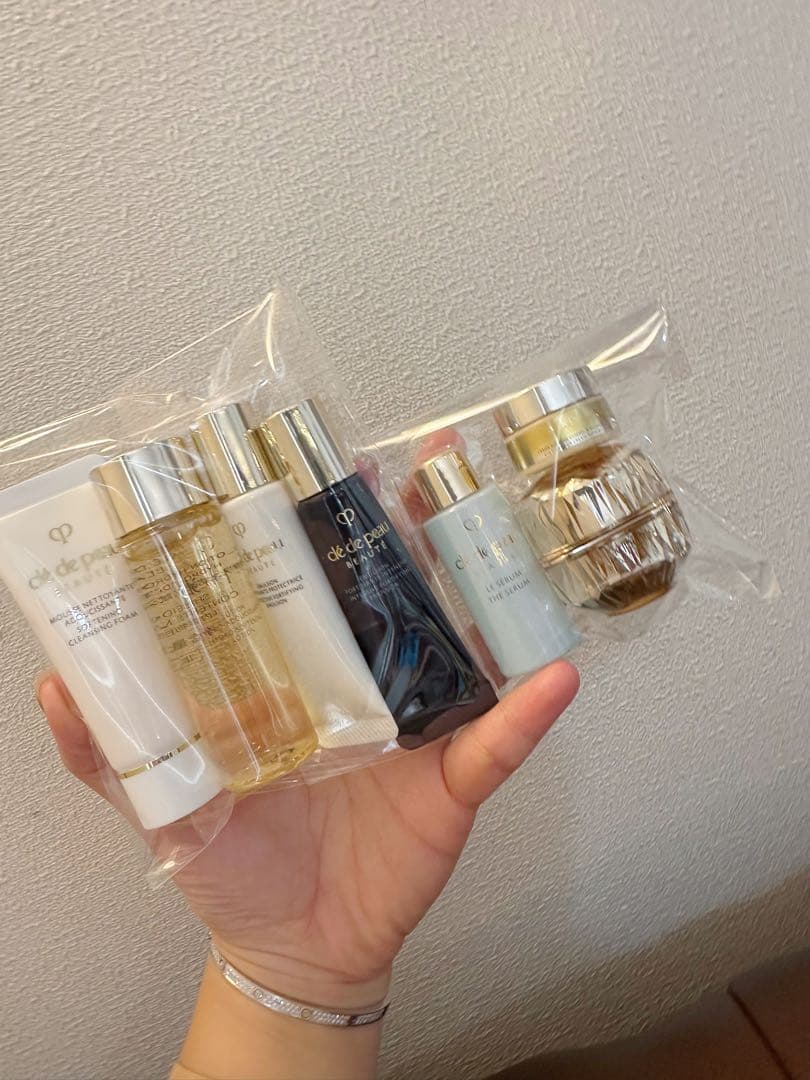 クレドポーボーテ♥ラ・クレーム♥特製 サイズラディアンス 資生堂