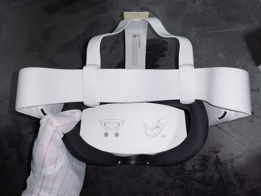 メタクエスト3 128GB 純正周辺機器3点付き