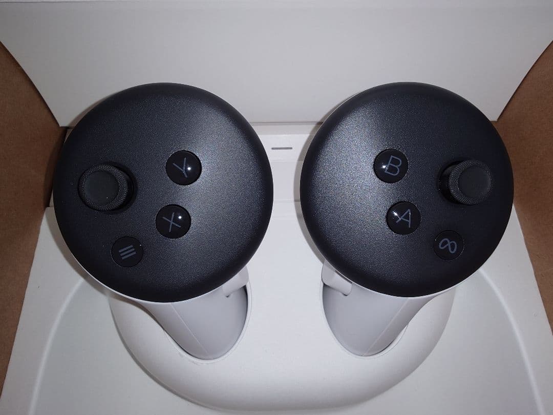 メタクエスト3 128GB 純正周辺機器3点付き