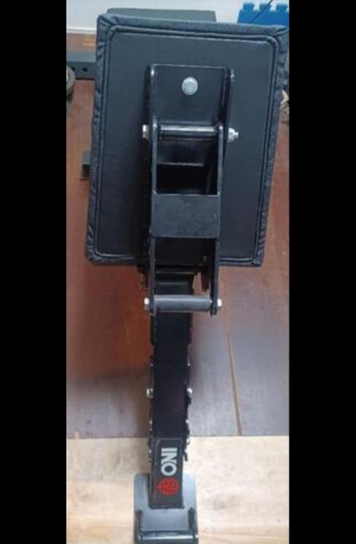 ONI アジャスタブルベンチ ライト(手渡し、発送不可)