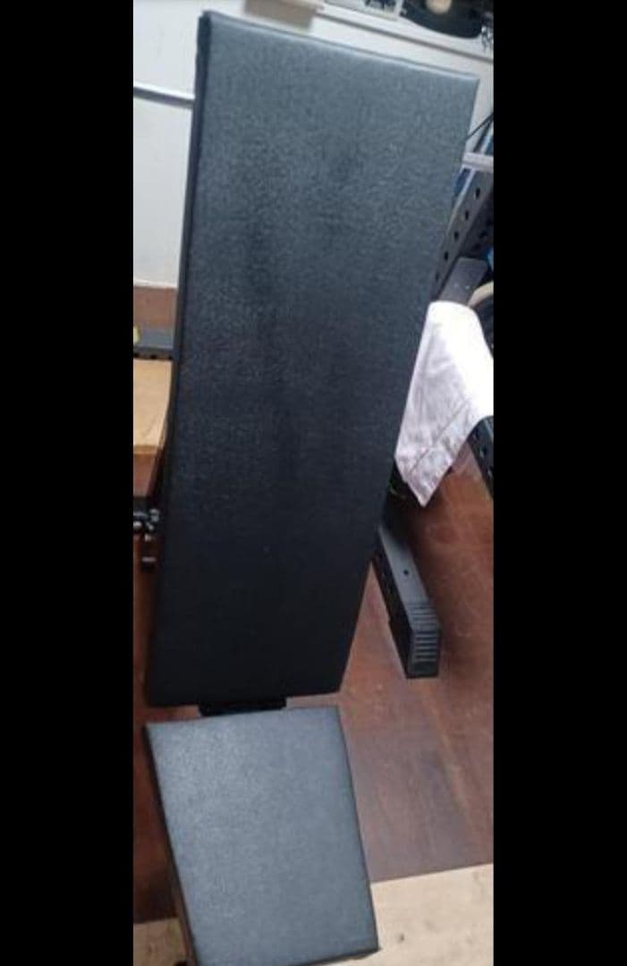 ONI アジャスタブルベンチ ライト(手渡し、発送不可)