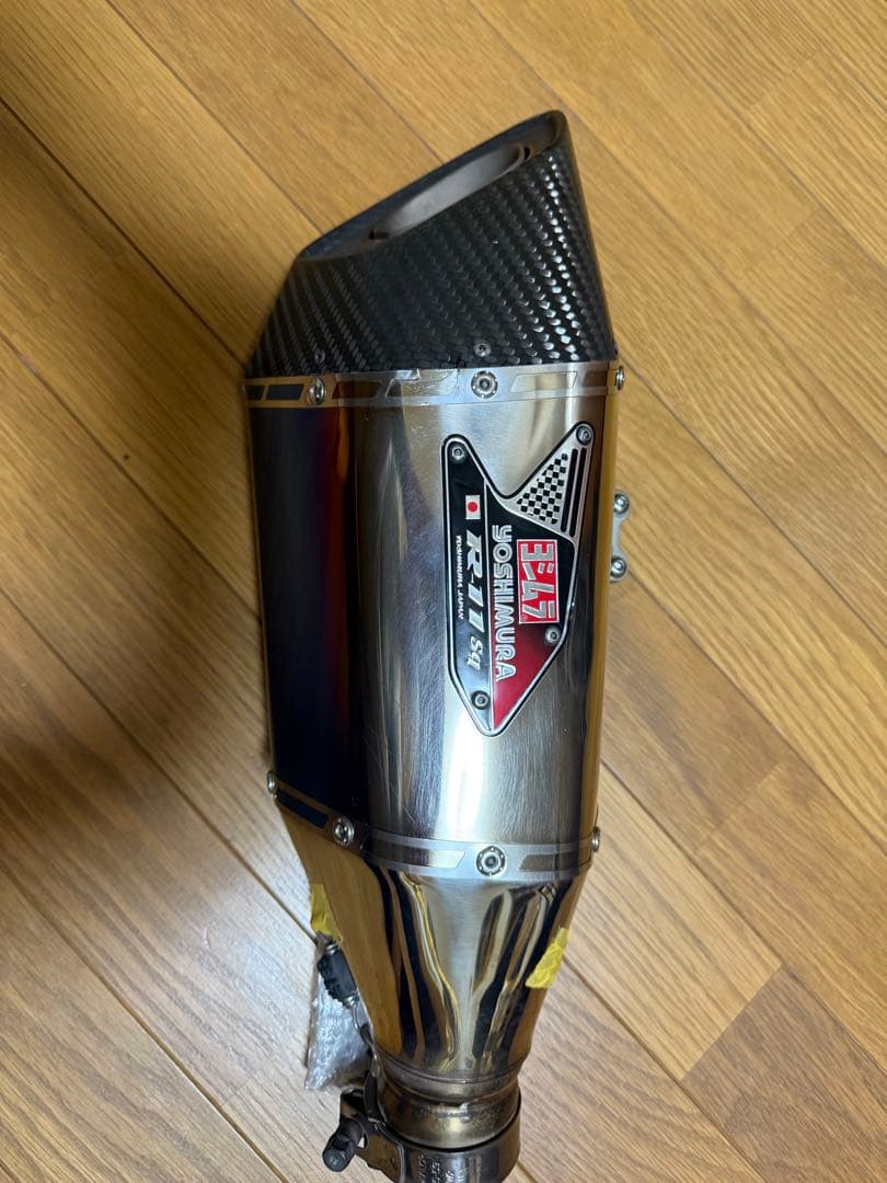 ヨシムラスリップオンマフラー R-11