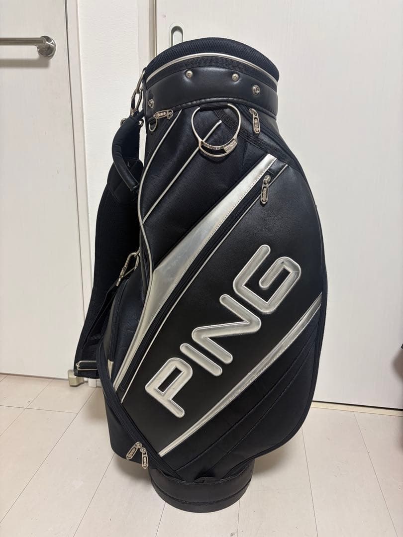 値下げ！！！ 即配送！！！PING ゴルフバッグ・キャディバッグ