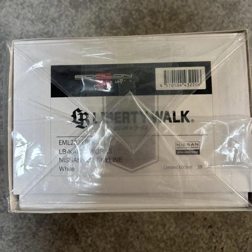 新品 MAKE UP 1/18 LB-KAIDO WORKS R32 Long