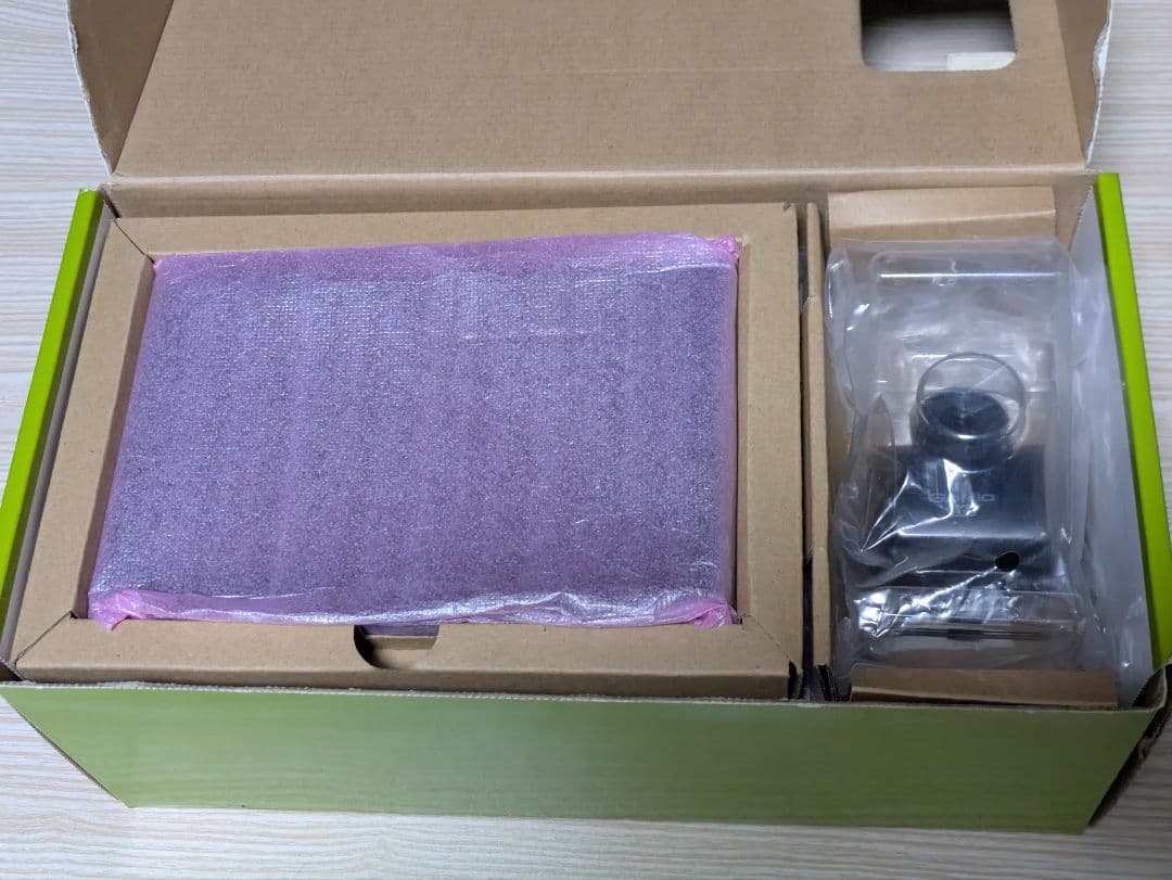 Panasonic CN-GP757VD ナビ 12～24V対応 SSD