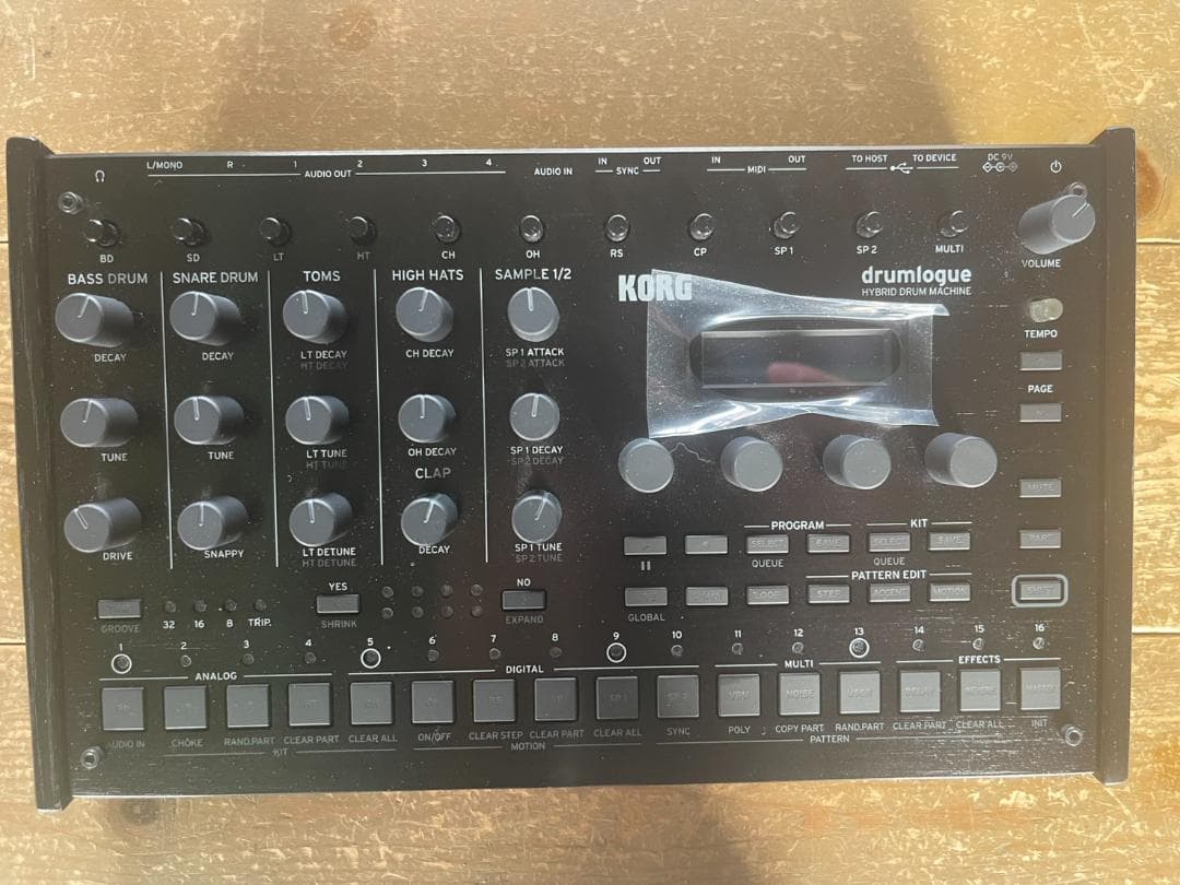 KORG drumlogue サンプラー