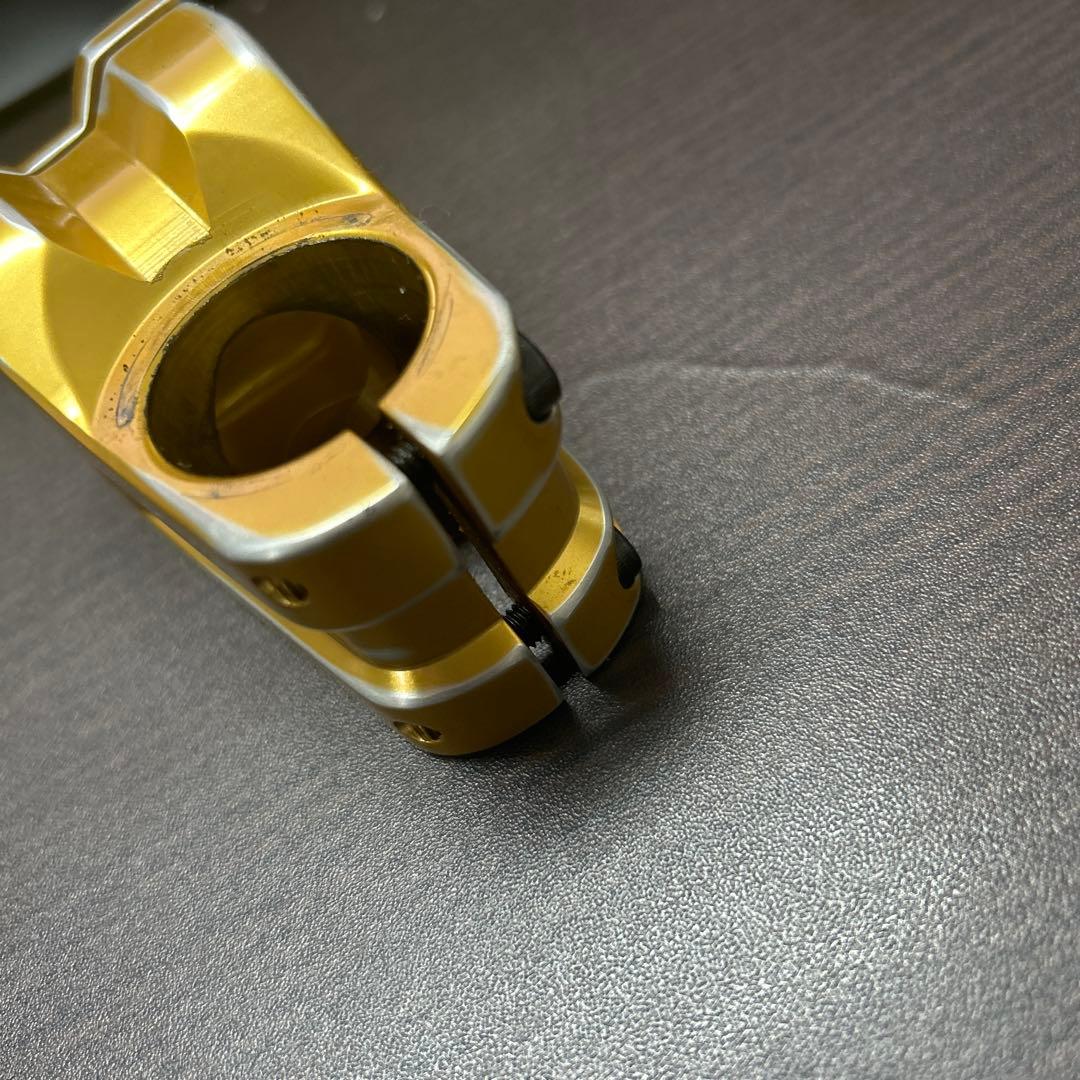 blk mrkt ゴールド ステム