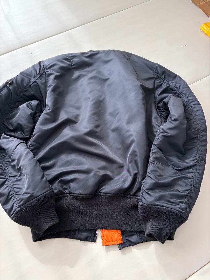 ALPHA Industries MA-1 S ブラック