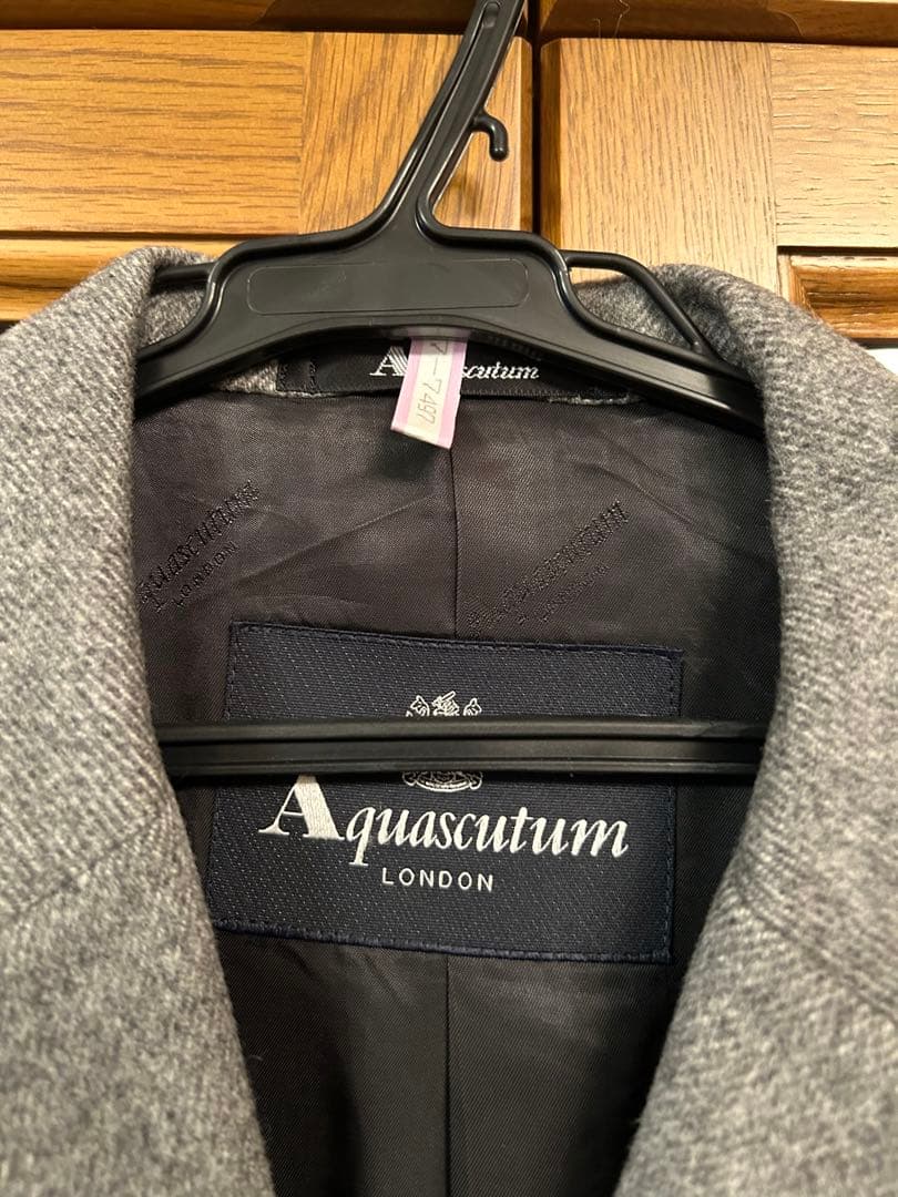 アクアスキュータム カシミヤ＆ウールコート