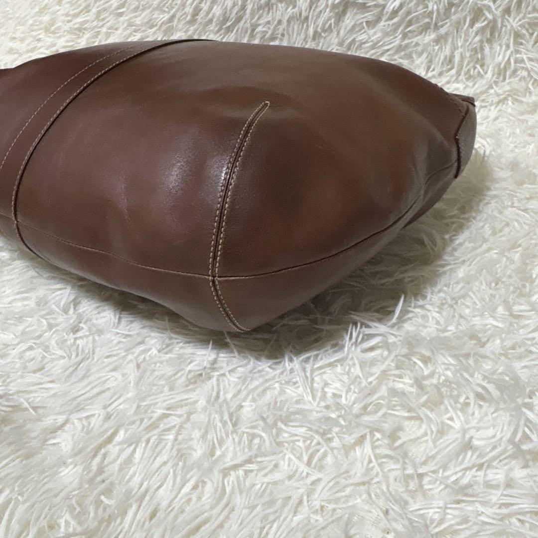 COACH ワンショルダーバッグ レザー 肩がけ ターンロック ホーボー