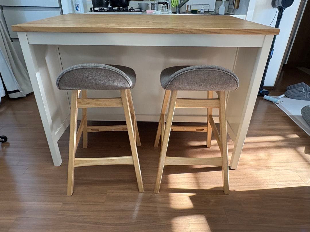 ニトリ　カウンターチェア