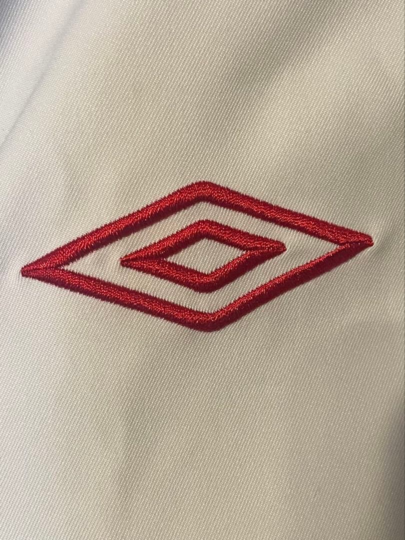 【希少】イングランド代表 アンブロ トレーニングトップ L デサント製 刺繍ロゴ