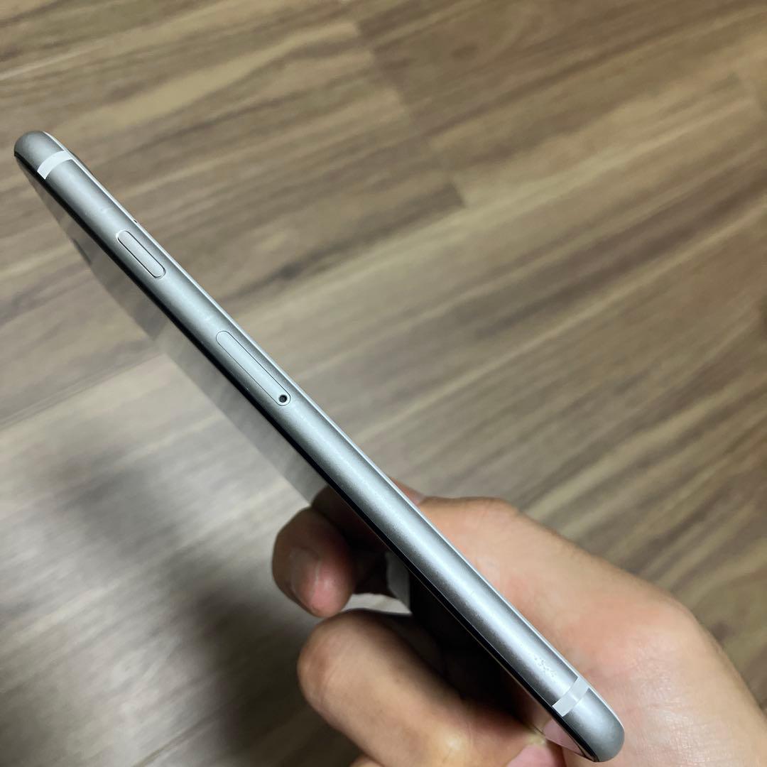 iphone se2 128GB ホワイト