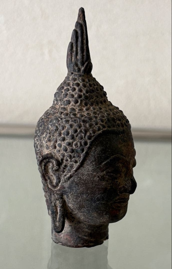 スコータイタイ様式　石仏　Buddha 仏頭