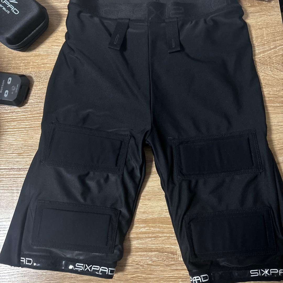 シックスパッド　パワースーツ　メンズ M 使用回数少なめ　美品寄り　最安値