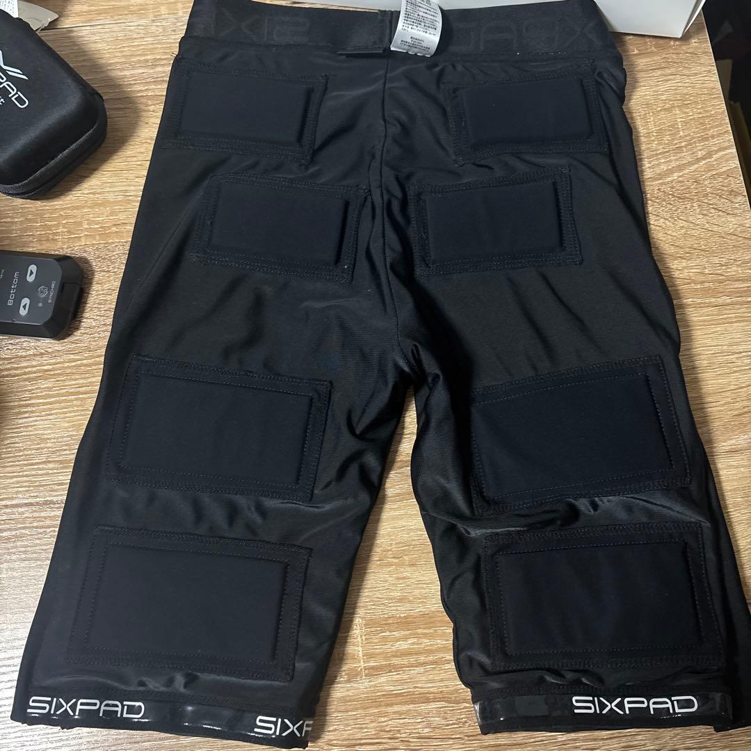 シックスパッド　パワースーツ　メンズ M 使用回数少なめ　美品寄り　最安値