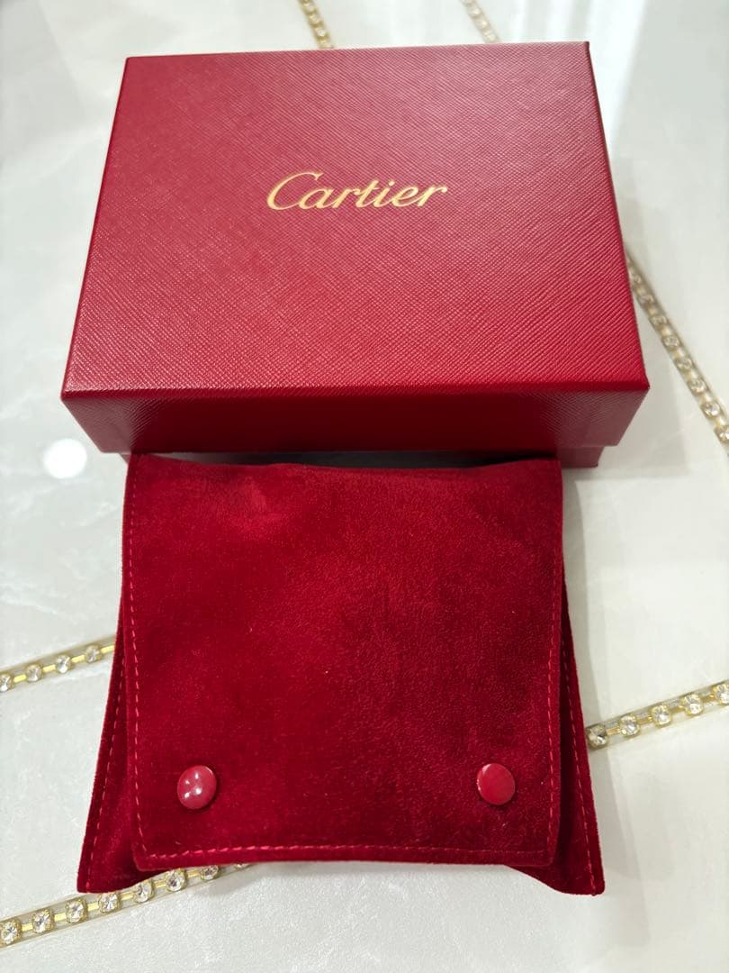 Cartier ラブブレス PG