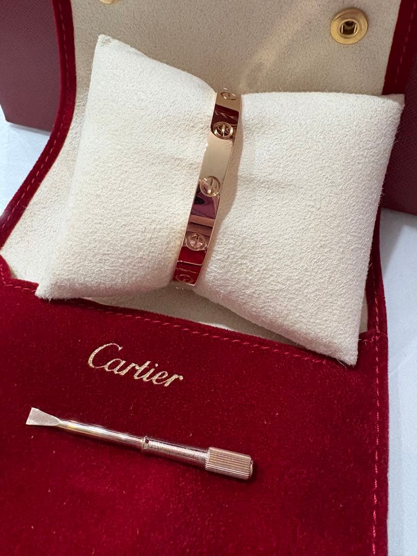 Cartier ラブブレス PG