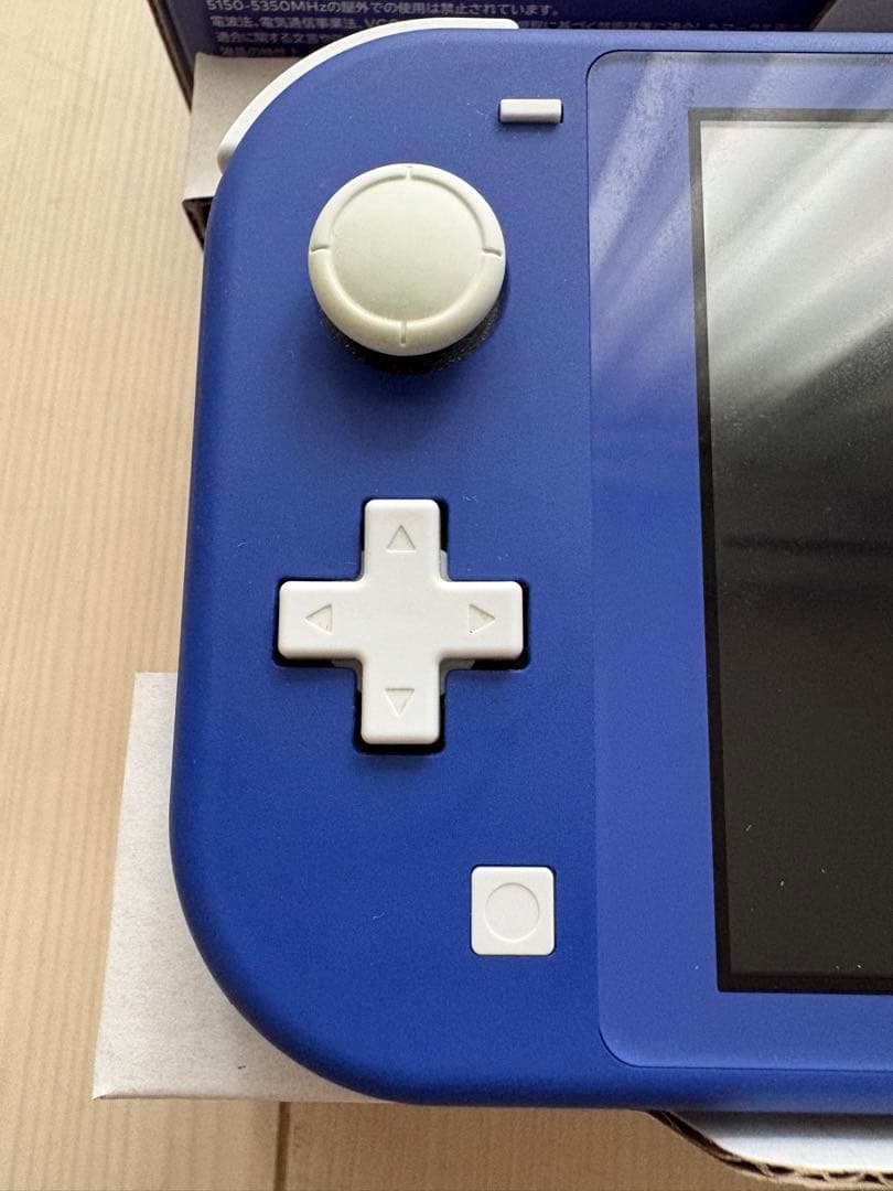 Nintendo Switch Lite ブルー　スイッチライト