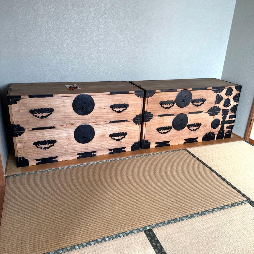 【貴重品・送料無料】アンティーク家具　明治〜大正時代　桐タンス