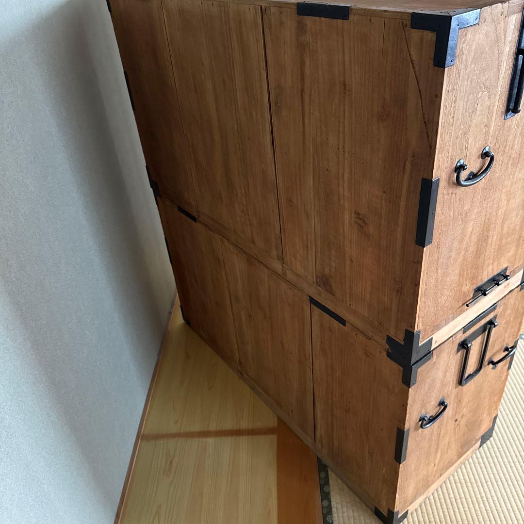 【貴重品・送料無料】アンティーク家具　明治〜大正時代　桐タンス