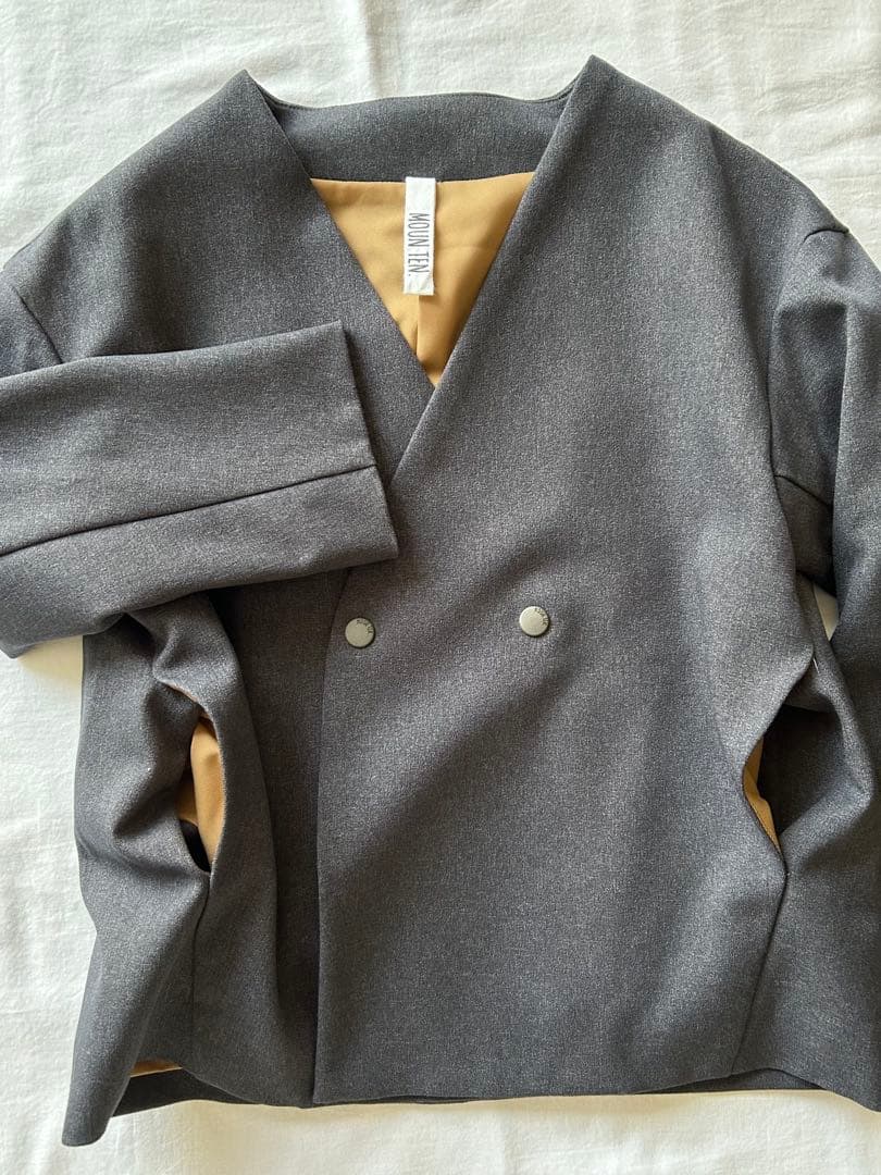 MOUN TEN.ジャケット　サイズ125 入学式