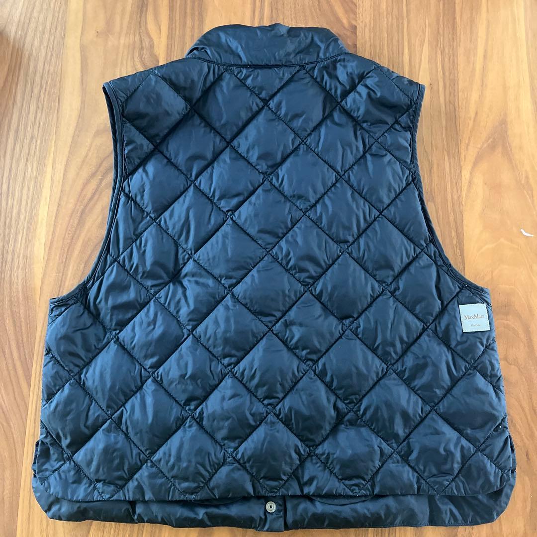 マックスマーラキューブダウンベスト