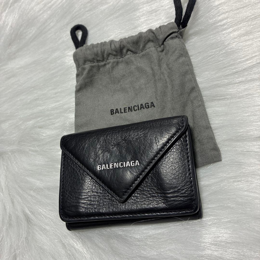 バレンシアガ　財布　三つ折り財布　0710