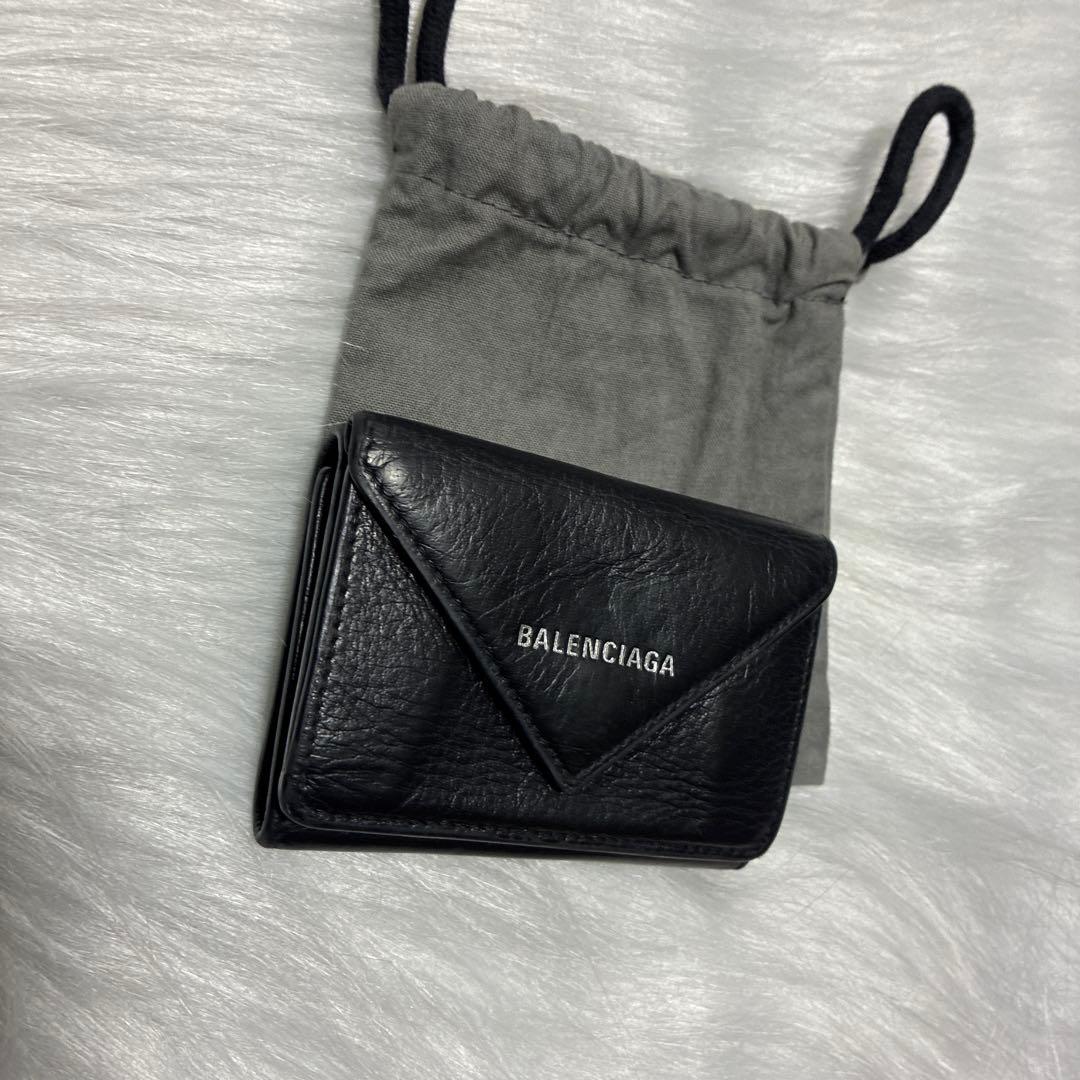 バレンシアガ　財布　三つ折り財布　0710