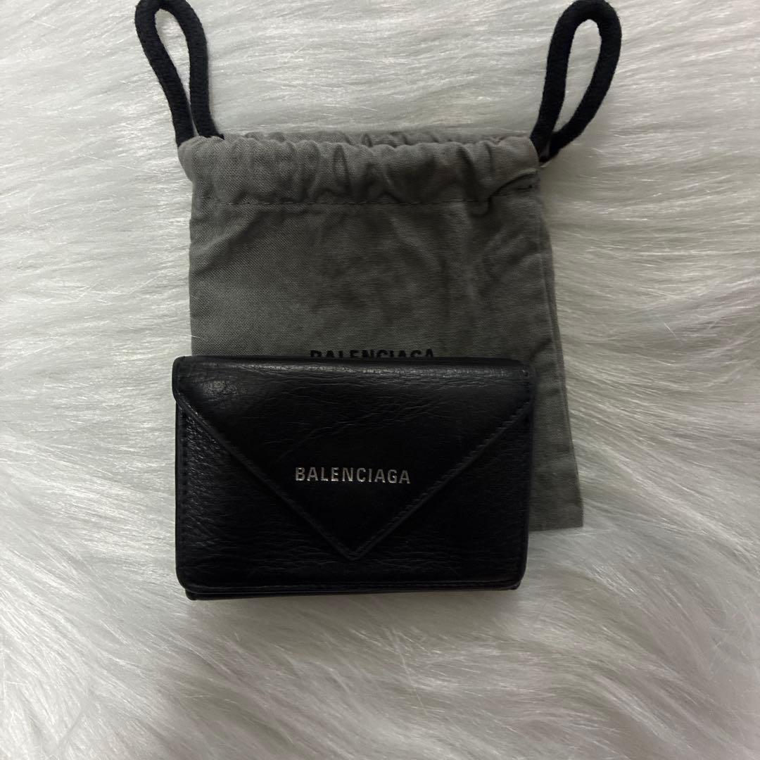 バレンシアガ　財布　三つ折り財布　0710