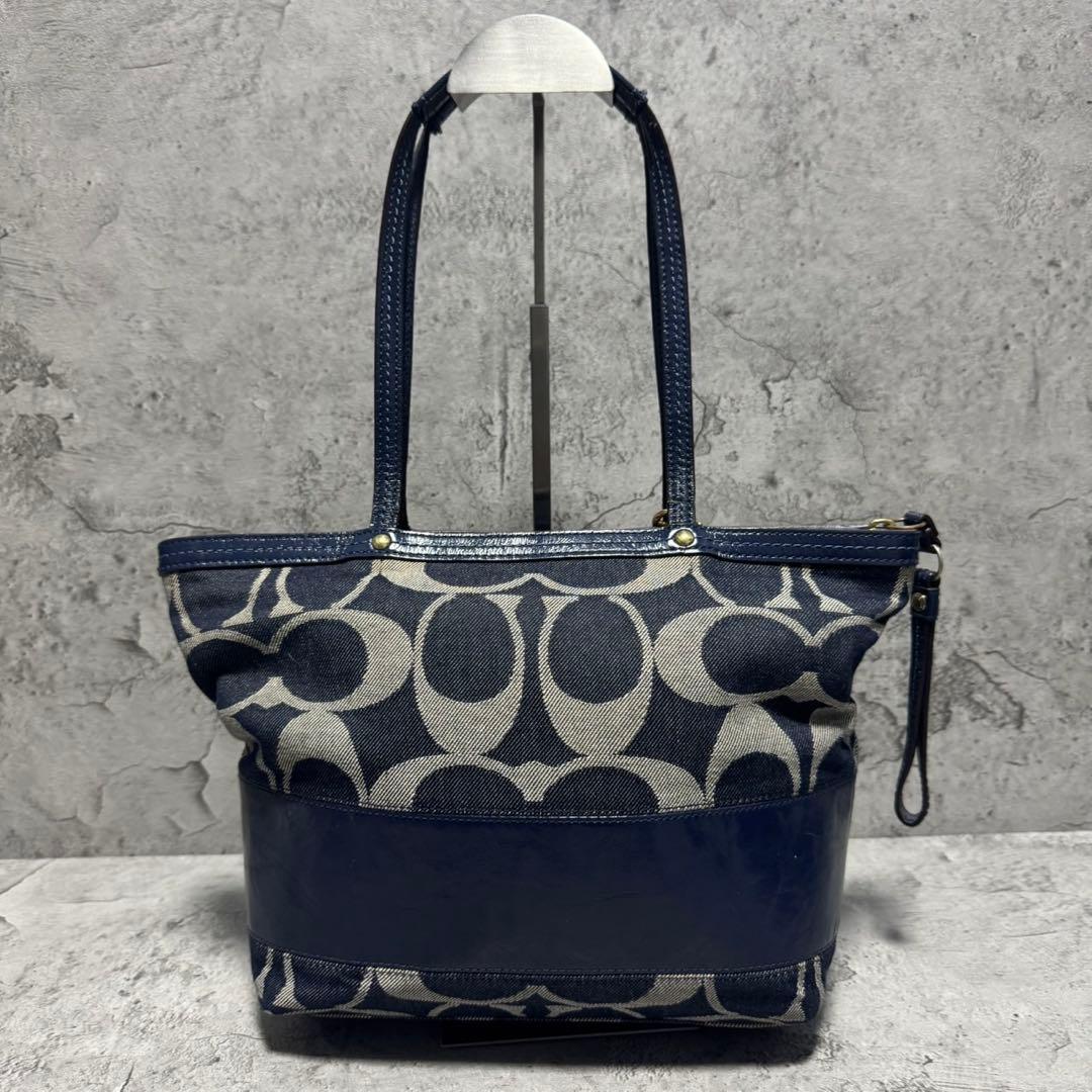 バッグ Coach Denim Signature Tote Bag