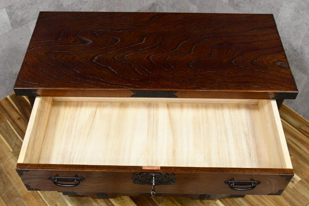 tr08198 民芸家具 チェスト 整理箪笥 和タンス 欅 古民具 車箪笥