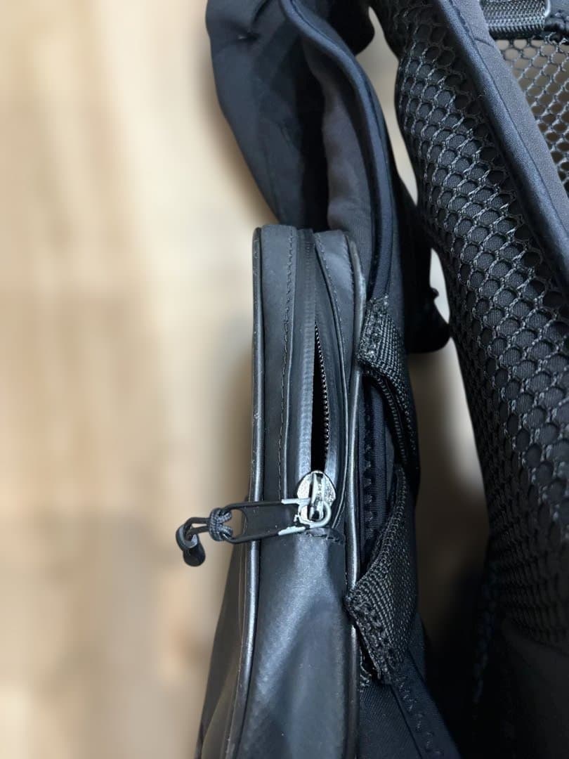 撃投ボディプロテクタークール　撃投ポーチ付き