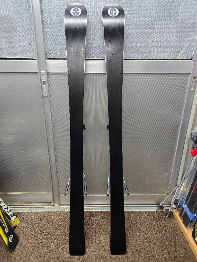 OGASAKA TRIUN G-Junior 130cm 子供スキー板 簡単調整