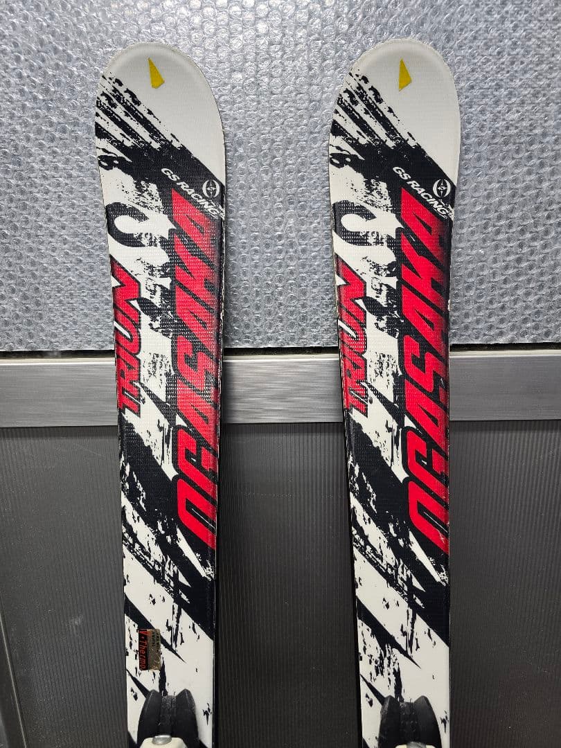 OGASAKA TRIUN G-Junior 130cm 子供スキー板 簡単調整