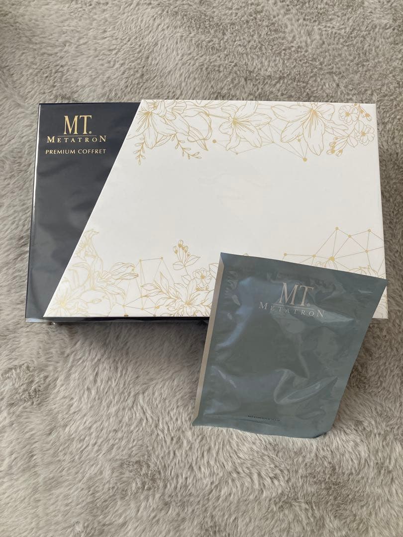 MT プレミアムコフレ トライアルセット2025＋MT コントアマスク 未開封品