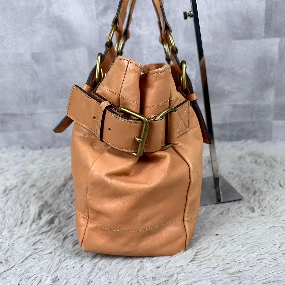 美品 ヴィヴィアンウエストウッド レザー トートバッグ オーブ エンボス